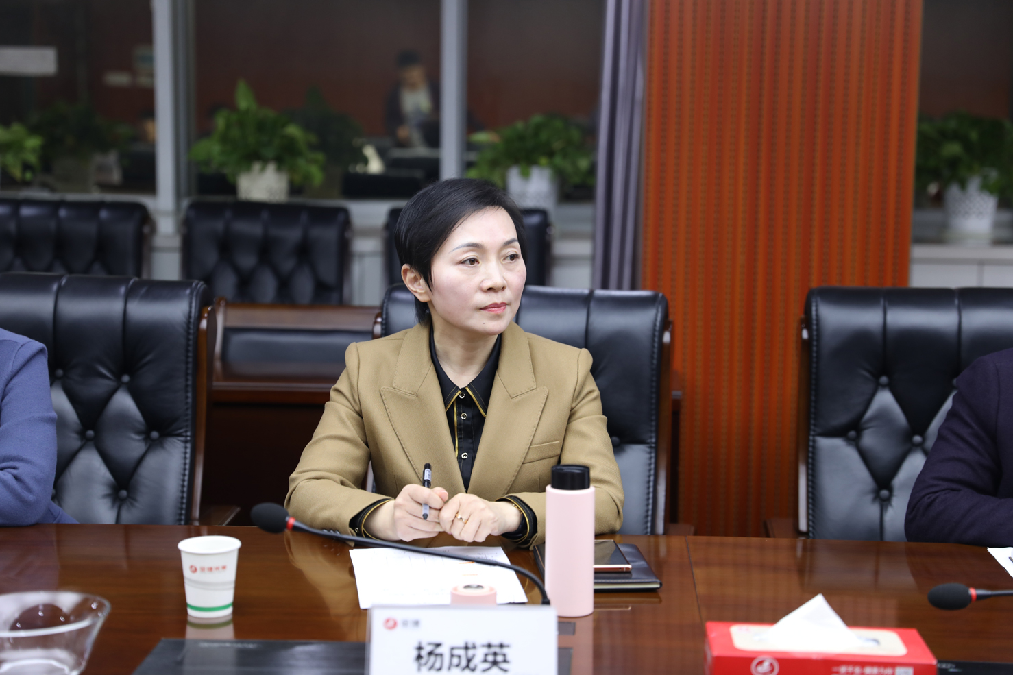 杨成英副市长调研金健米业(图2)