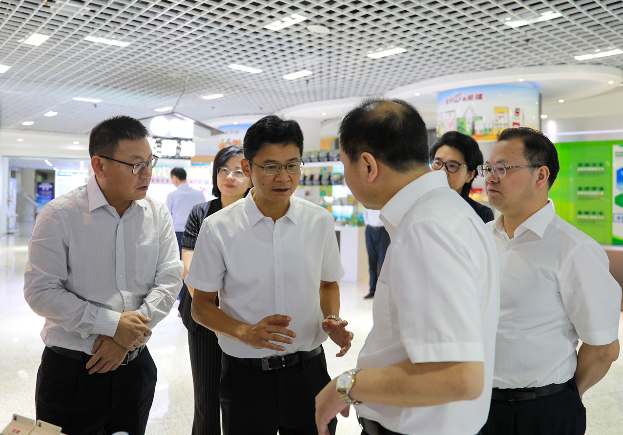 市委书记曹志强来我司调研(图3)