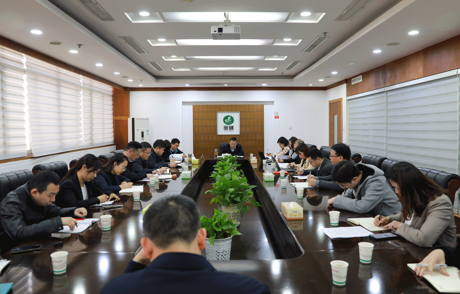 湖南农业集团党委副书记、副董事长、总经理杨正华一行调研金健米业(图1)