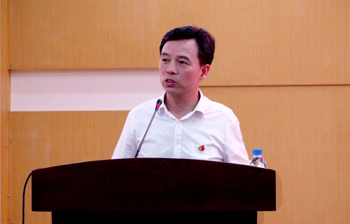 凝心聚力 深耕市场 再上台阶——公司召开2019年上半年经营形势分析会(图3) 凝心聚力 深耕市场 再上台阶——公司召开2019年上半年经营形势分析会(图3)